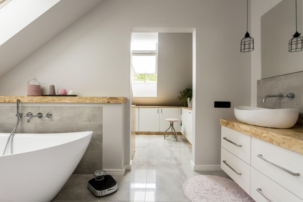 10 Bathroom Ideas that Brighten a Lonely Washroom