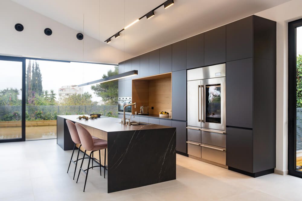 dark modern kitchen design