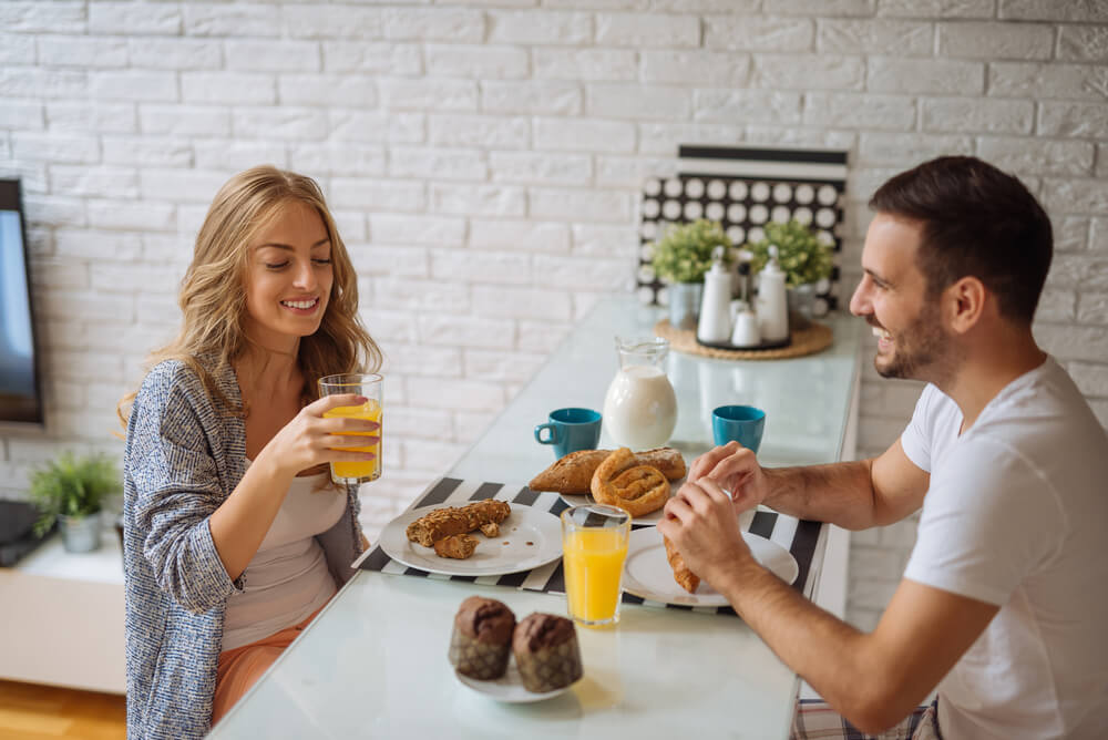 couple enjoying breakfast